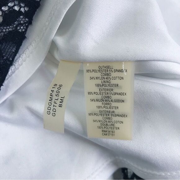 GUESS Black White Lace Bodycon Mini Dress Sleeveless Short Sexy Fitted Size 0 - Picture 10 of 11